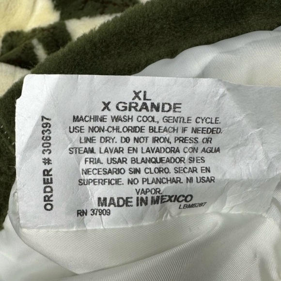 Denali Deer Print Soft Fleece Full Zip Lined Vest Womens Size XL - Picture 8 of 11